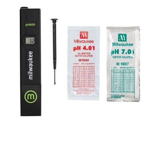 Zestaw Milwaukee PH600 miernik pH do wody tester + saszetki do kalibracji 4.0 i 7.0